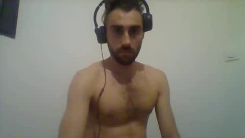 Snapshot of badboy33000182893 chatting on 11-06-25, 08:54 badboy33000182893 online show from 11-06-25, 08:54