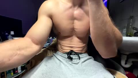 Snapshot of badboy951337 chatting on 12-25-24, 08:29 Badboy95 online show from 12-25-24, 08:29