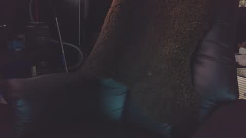 Snapshot of badboy951337 chatting on 10-05-25, 04:16 Badboy95 online show from 10-05-25, 04:16