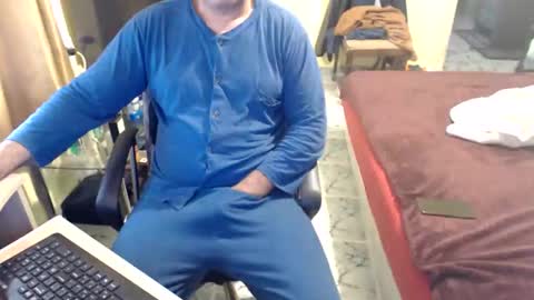 badbulgaro online show from 11-01-25, 02:41