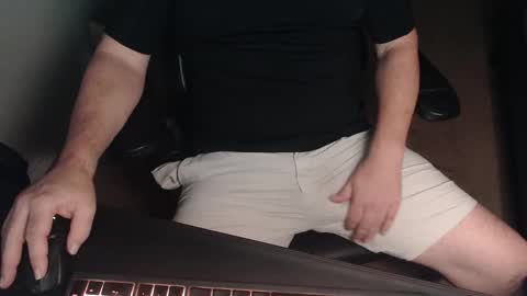 baddaddy77 online show from 11-10-25, 02:21