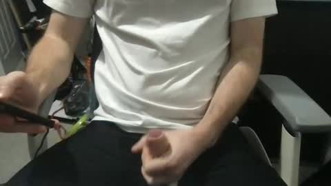 baddersguy13 online show from 01-27-25, 05:15