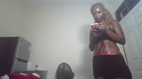 Snapshot of baddies254 chatting on 07-26-26, 10:49 baddies254 online show from 07-26-26, 10:49