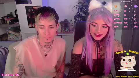 Snapshot of badeyes_crazylilgoat chatting on 09-13-25, 11:04 Dan  Lila  online show from 09-13-25, 11:04