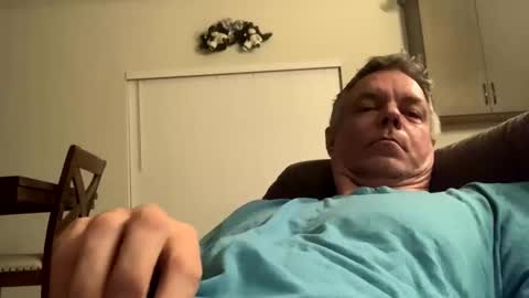 Badger online show from 02-11-25, 01:41