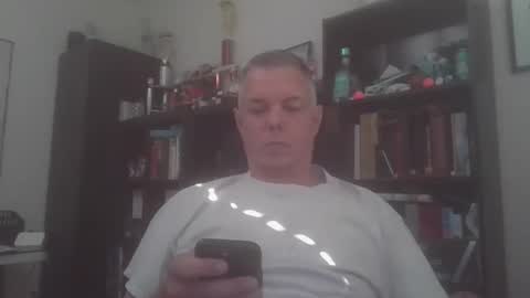 Snapshot of badger32934 chatting on 04-29-26, 09:54 Badger online show from 04-29-26, 09:54