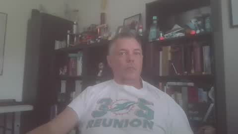 Snapshot of badger32934 chatting on 05-16-26, 05:01 Badger online show from 05-16-26, 05:01