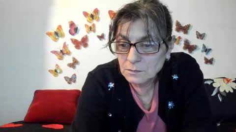Gina online show from 01-24-25, 03:34