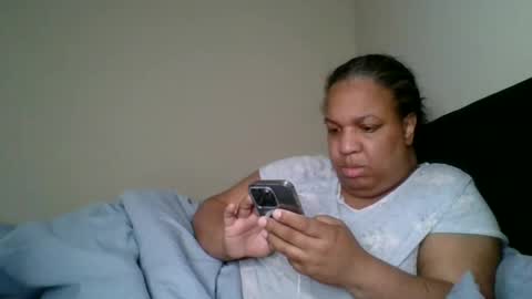 Snapshot of badgirl__brittany chatting on 03-08-25, 06:58 Badgirlbritt your favorite girl online show from 03-08-25, 06:58