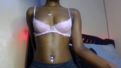 Snapshot of badgurllily chatting on 07-28-26, 03:57 Lily. online show from 07-28-26, 03:57