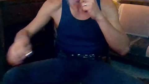 Snapshot of badhombremx chatting on 02-24-25, 04:27 Mexican livin Off the Wall online show from 02-24-25, 04:27