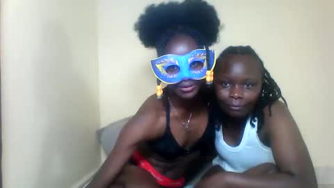 Snapshot of bads_hornies chatting on 11-04-25, 09:41 bads_hornies online show from 11-04-25, 09:41