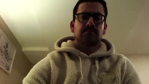 Snapshot of badtwister chatting on 01-20-25, 07:36 badtwister online show from 01-20-25, 07:36