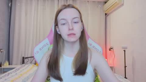Snapshot of bae_cake_ chatting on 05-12-26, 02:19 Alice online show from 05-12-26, 02:19