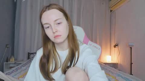 Snapshot of bae_cake_ chatting on 05-13-26, 02:58 Alice online show from 05-13-26, 02:58