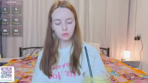 Snapshot of bae_cake_ chatting on 05-24-26, 06:57 Alice online show from 05-24-26, 06:57