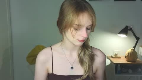 Snapshot of baeyoda chatting on 04-04-26, 04:04 Kate online show from 04-04-26, 04:04
