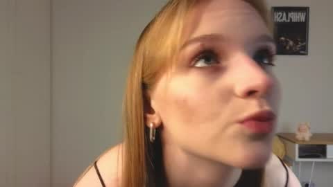 Snapshot of baeyoda chatting on 04-15-26, 03:52 Kate online show from 04-15-26, 03:52
