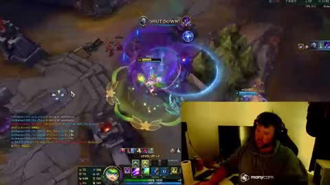 Snapshot of baftez chatting on 02-09-25, 05:29 Baffels online show from 02-09-25, 05:29