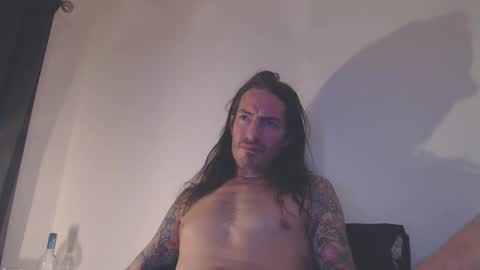 Bailey online show from 03-31-26, 02:13