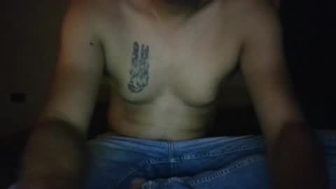 Snapshot of balderasc chatting on 10-30-25, 03:19 balderasc online show from 10-30-25, 03:19