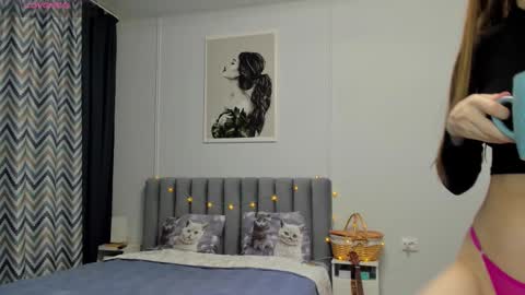 Kira online show from 03-02-25, 08:07