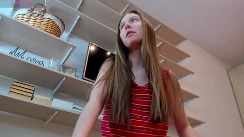 Kira online show from 01-12-26, 11:15