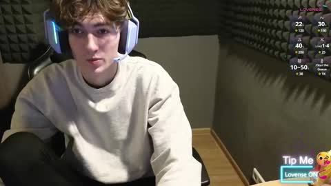 Gaz online show from 02-25-25, 05:47