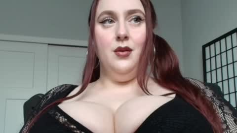bambixxlynn online show from 06-07-26, 10:35