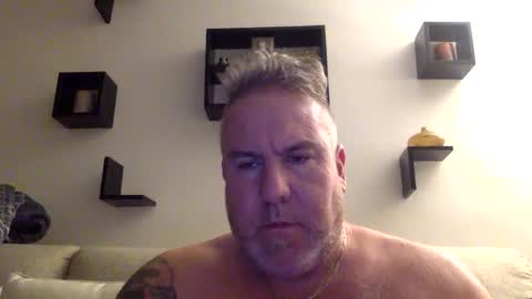 banana5289 online show from 02-07-25, 08:01