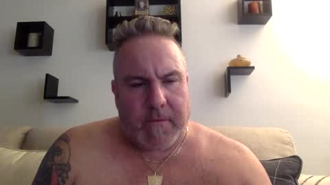 banana5289 online show from 03-07-25, 08:00