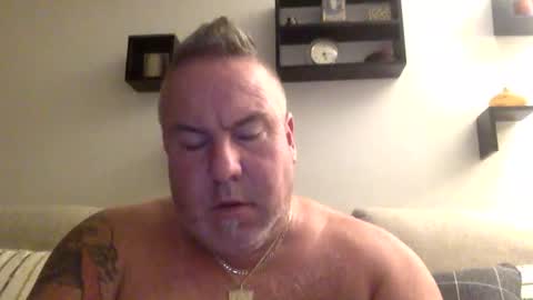 banana5289 online show from 11-02-25, 09:11