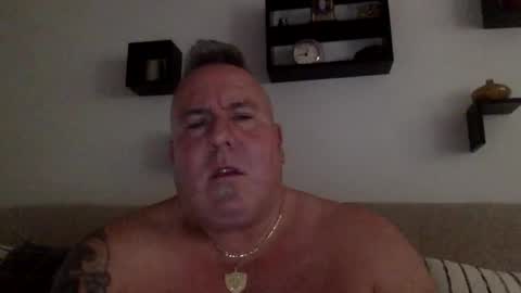 banana5289 online show from 05-15-26, 07:54