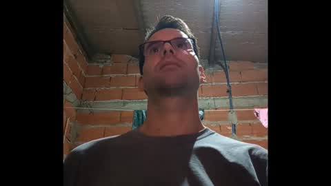 Ezequiel online show from 02-25-26, 01:37