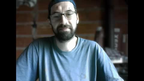 Snapshot of banana_argen_15 chatting on 03-30-26, 01:45 Ezequiel online show from 03-30-26, 01:45
