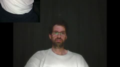 Snapshot of banana_argen_15 chatting on 04-27-26, 11:47 Ezequiel online show from 04-27-26, 11:47