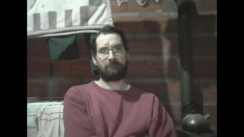 Snapshot of banana_argen_15 chatting on 05-21-26, 11:34 Ezequiel online show from 05-21-26, 11:34