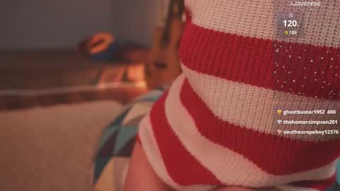 Ellen and  online show from 02-15-25, 01:27