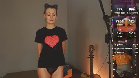 Ellen and  online show from 10-17-25, 04:31