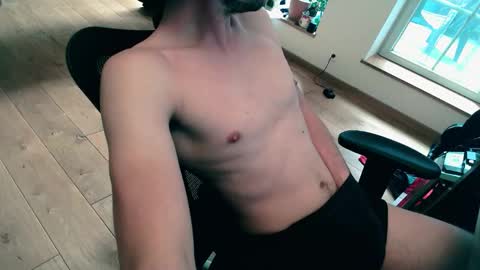 Snapshot of banzal chatting on 11-06-25, 01:45 banzak online show from 11-06-25, 01:45