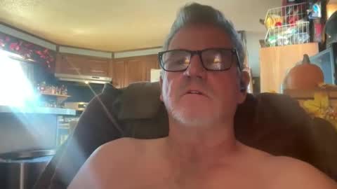 Snapshot of bapeter218 chatting on 11-02-25, 04:42 bapeter218 online show from 11-02-25, 04:42