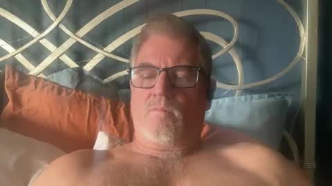Snapshot of bapeter218 chatting on 11-11-25, 07:25 bapeter218 online show from 11-11-25, 07:25