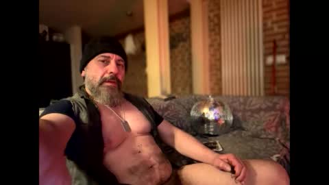 Military man 69 online show from 02-08-25, 02:27