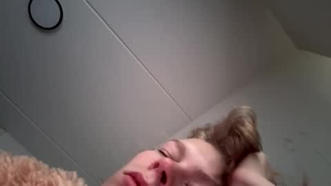 Snapshot of barbara53000 chatting on 09-22-25, 09:11 charliejones online show from 09-22-25, 09:11