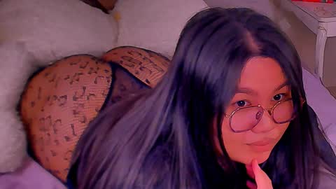 Barbie Kim online show from 01-12-25, 05:03