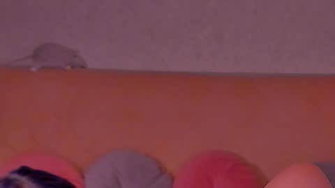 Barbie Kim online show from 02-10-25, 05:25