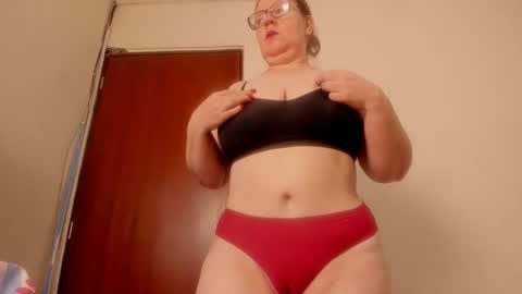Snapshot of barbarafight chatting on 05-16-26, 12:07 Brbara. online show from 05-16-26, 12:07