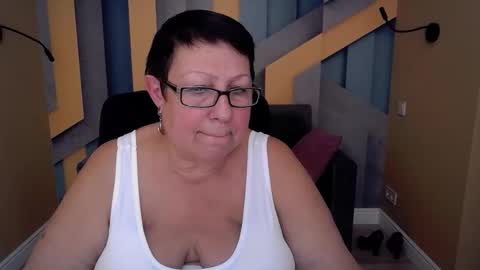 barbaraturners online show from 10-13-25, 07:03