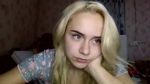 barbie___girl online show from 11-16-25, 03:17