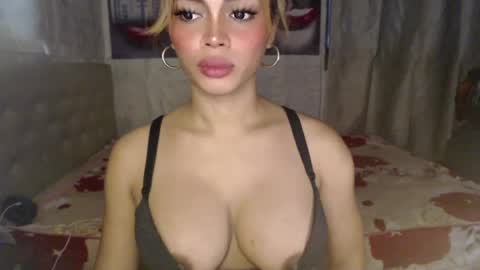 Snapshot of barbie_ivana chatting on 07-14-26, 02:05 barbei online show from 07-14-26, 02:05